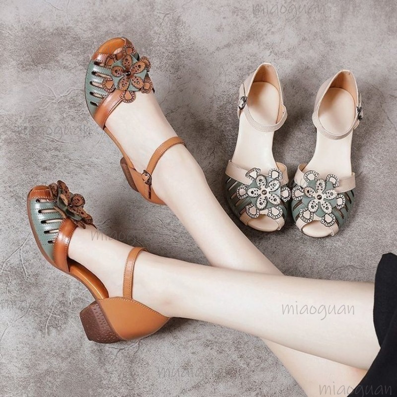 Vintage Outdoor Fashion - Sandálias Gladiadoras Vintage Femininas com Bico