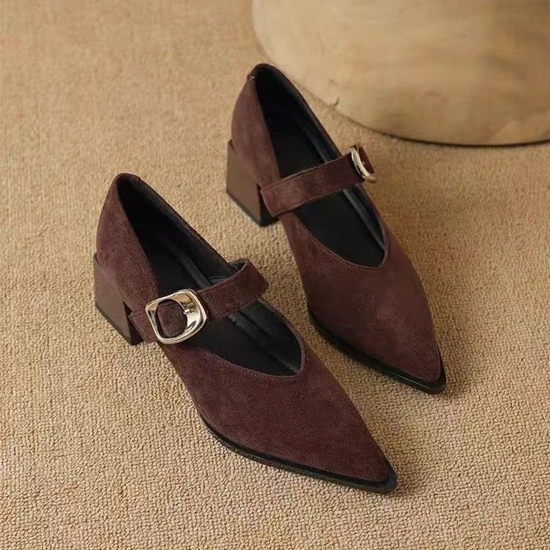 Sapatos de salto alto estilo M - Vintage Fashion Online avaliação e preço