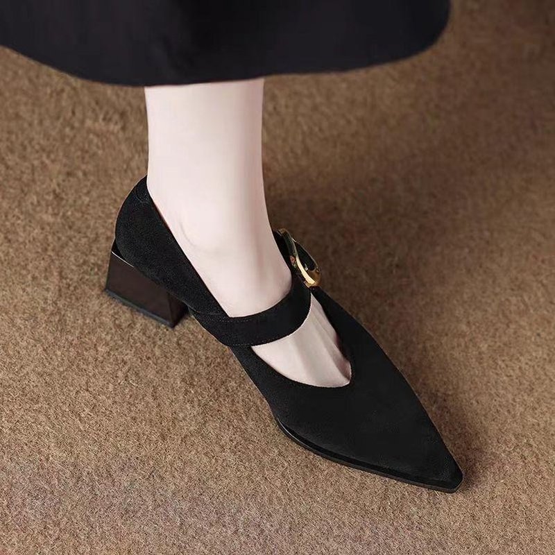 Sapatos de salto alto estilo M - Vintage Fashion Online avaliação e preço